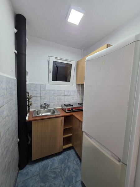 Decebal, Rond Alba Iulia, pe Moise Nicoara, renovata, mobilata si utilata,