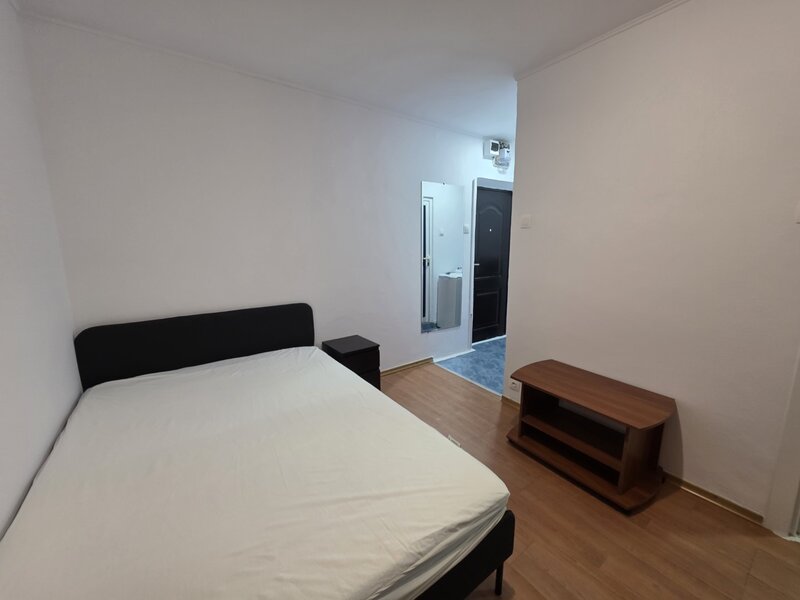 Decebal, Rond Alba Iulia, pe Moise Nicoara, renovata, mobilata si utilata,